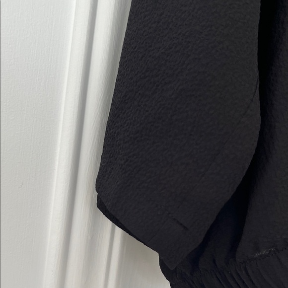 Reitmans Black V-Neck Blouse - Picture 5 of 6